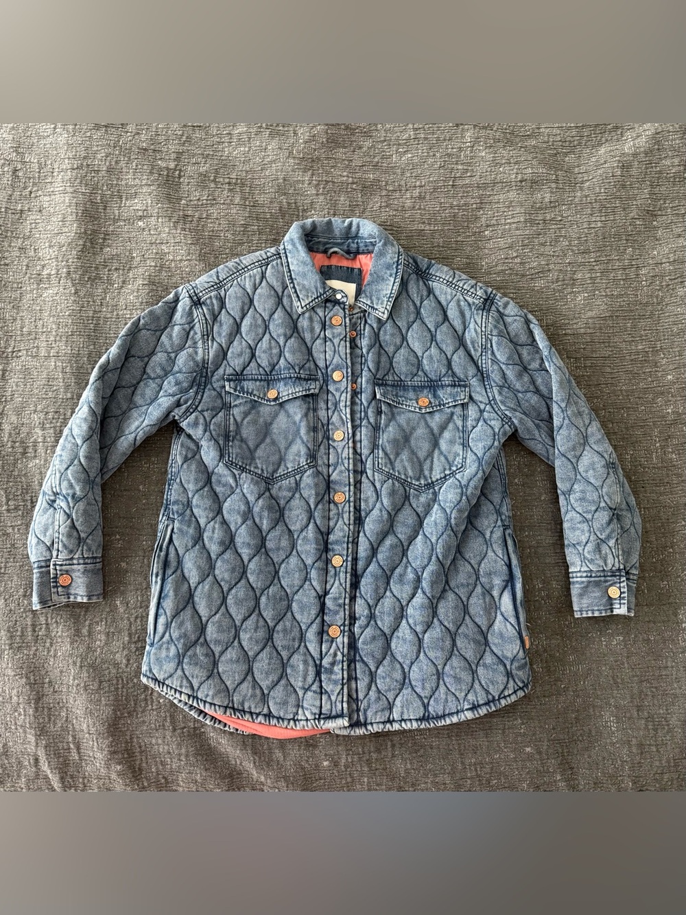 Quilted jacket with pockets